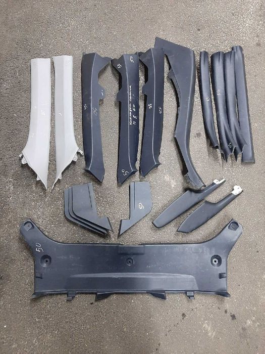 Продам Обшивка пластик салона Toyota Camry 50 / 55