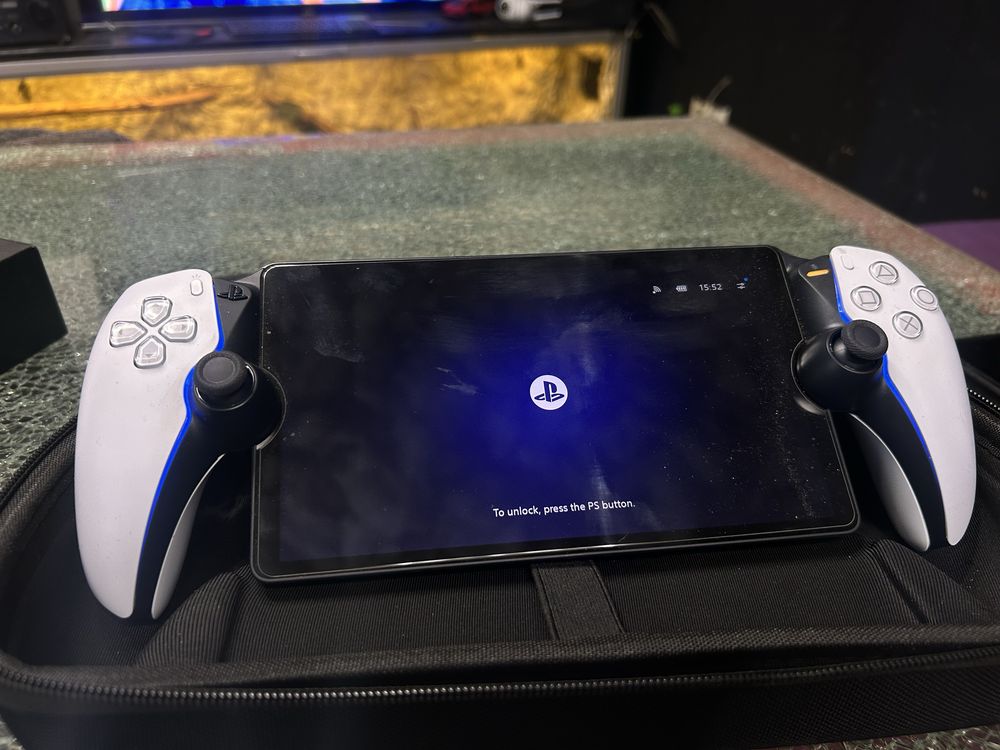 Продавам playstation portal