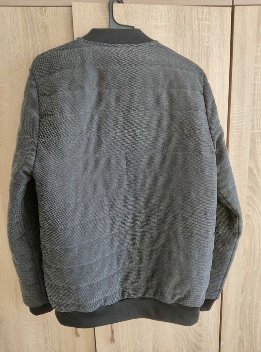 Бомбер размер М от Waikiki