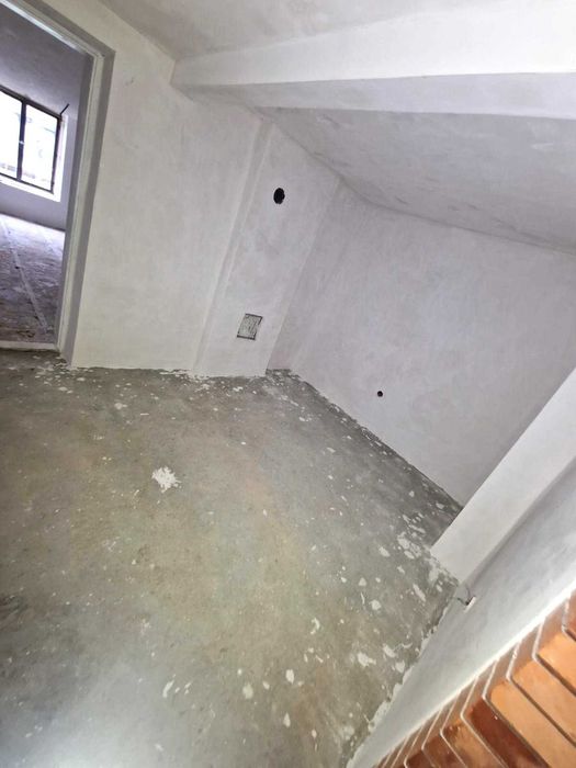 Casă cu farmec tradițional maghiar. Pentru renovare după propriul gust