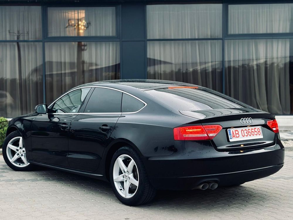 Audi A5 S-Line 2012 2.0 TDI 143 CP