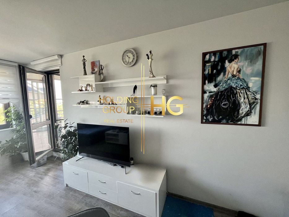 Продава се Тристаен апартамент в Варна, Бриз - 118 кв.м за 2008 €/кв.м - Снимка #1