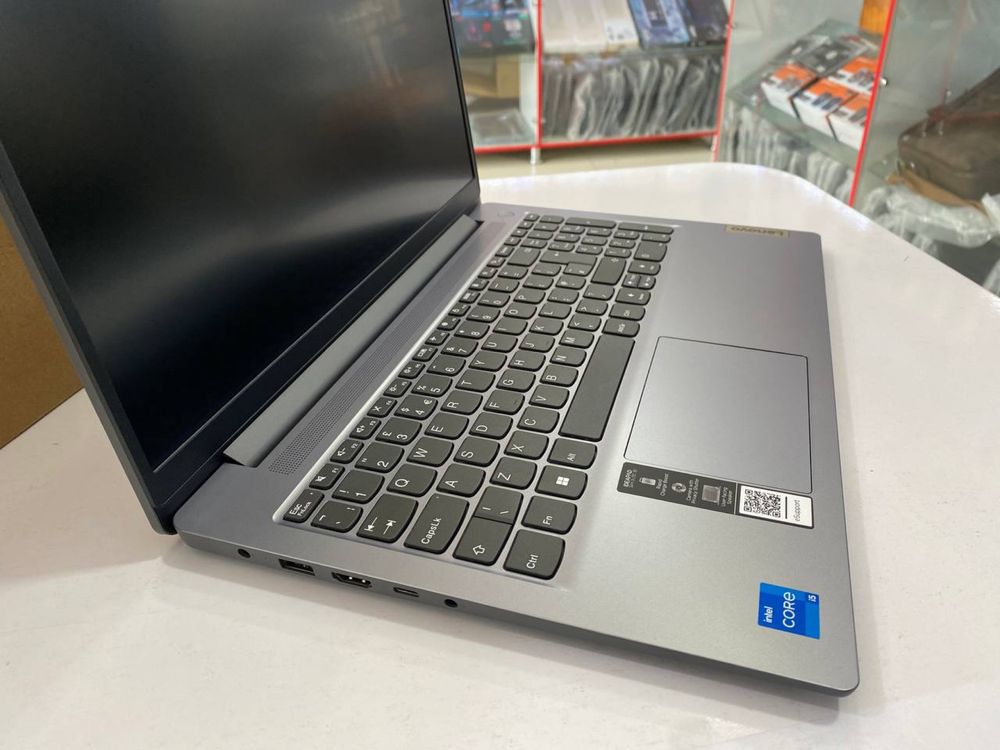 Yangi lenovo i5 13 avlodi songisi FHD ekran IT va dasturchilar uchun