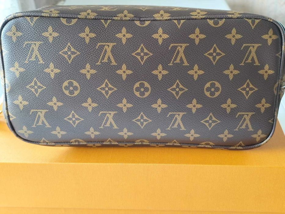 Louis Vuitton Дамска чанта Neverfull MM Монограм