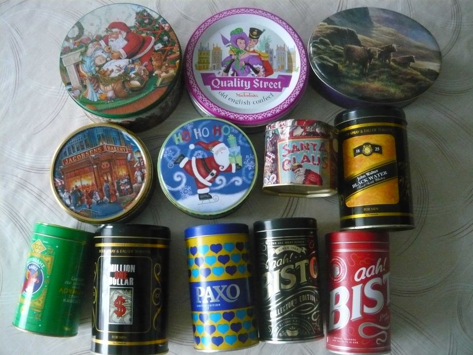 Стари Автентични метални кутии