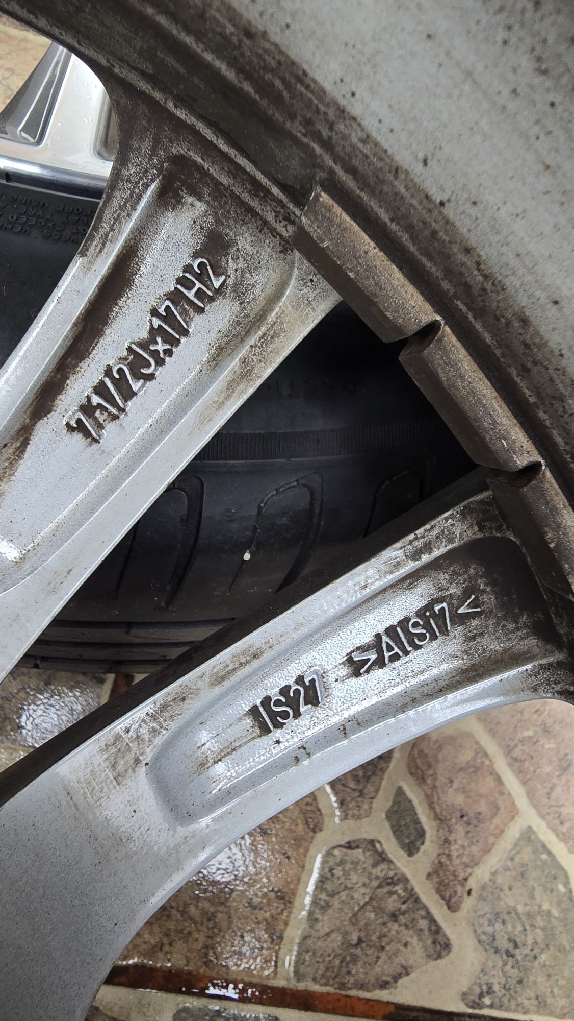 Jante aliaj bmw g30 g31 anvelope vara 225 55 r17 roti seria 5x112