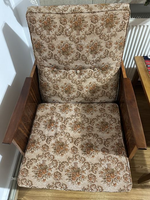 Vand fotoliu vintage in stare buna