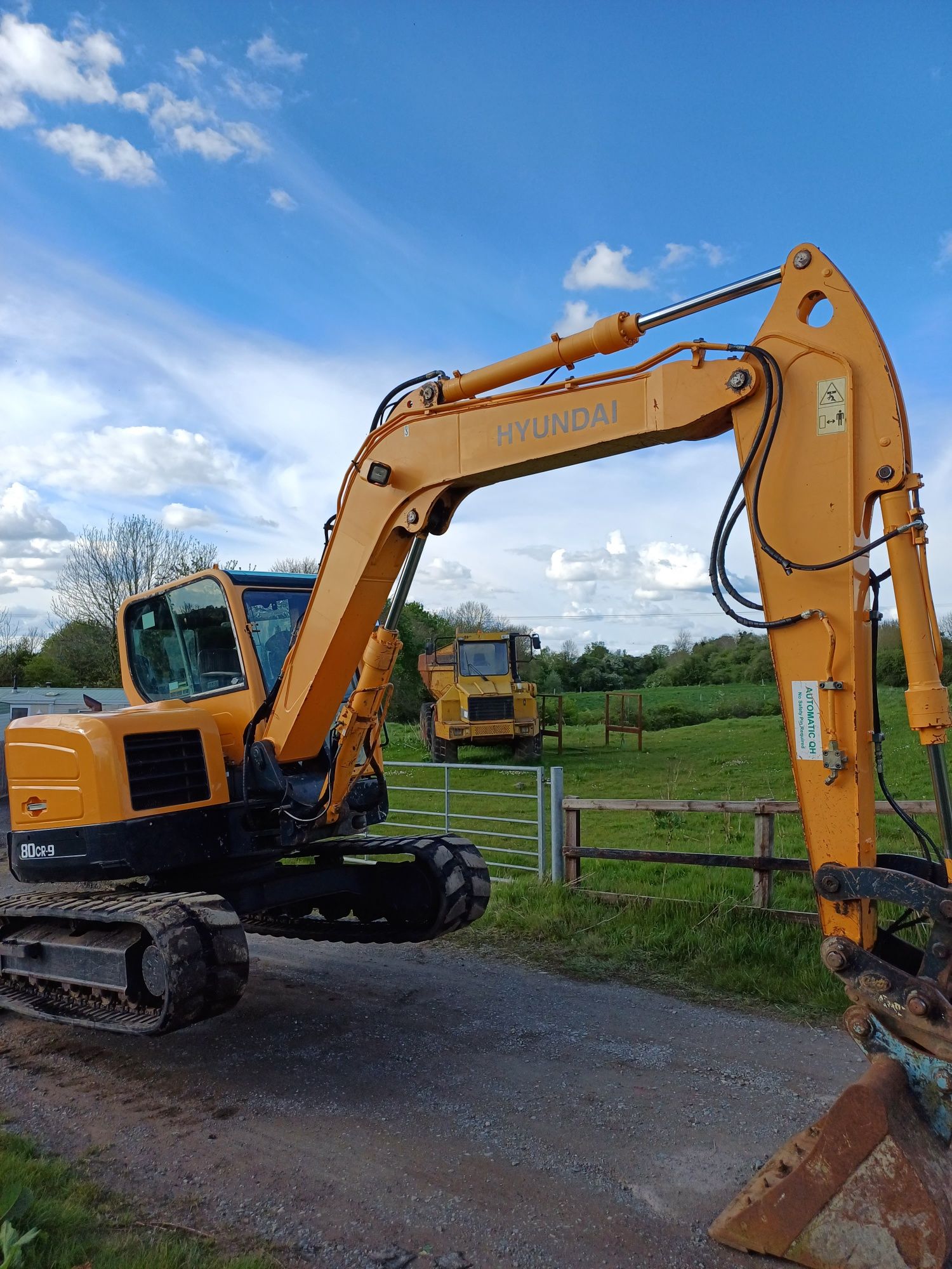 Excavator Hyundai 8,5 tone