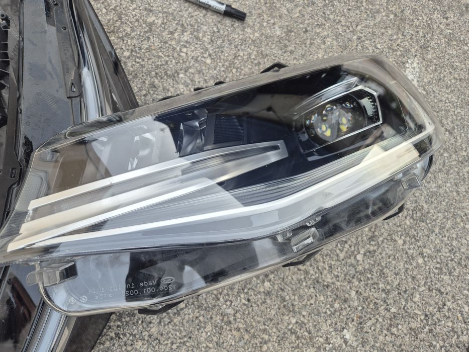 Ляв фар VW Caddy Full Led Фолксваген Кади фарове