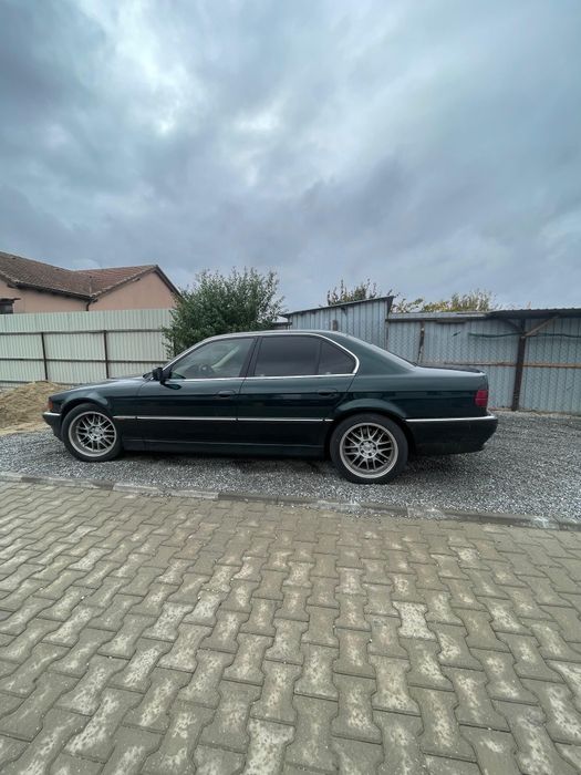 BMW Seria 7 E38 725 Tds