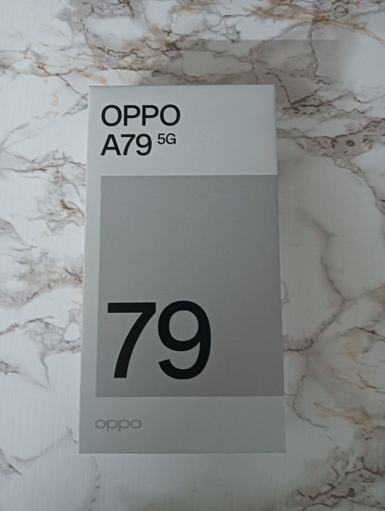 Vând Oppo A79 5g Nou