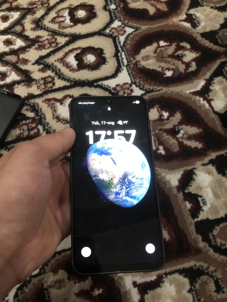 Samsung a 16 sotiladi