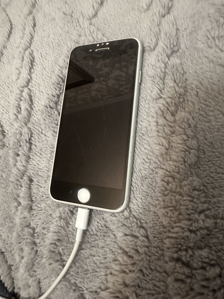 iPhone 6 в отличном состоянии