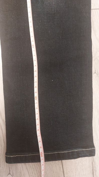 Blugi Clayton slim fit noi cu etichetă