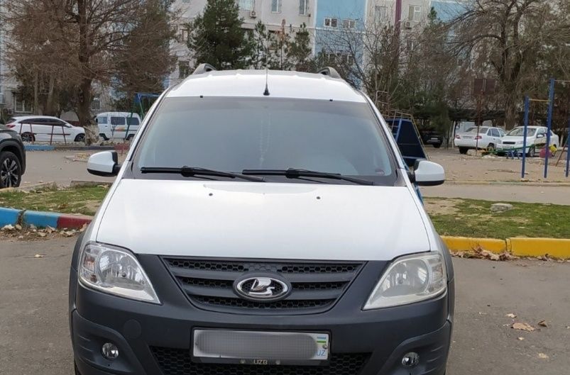 7Lada largus 2019 yil bez foiz