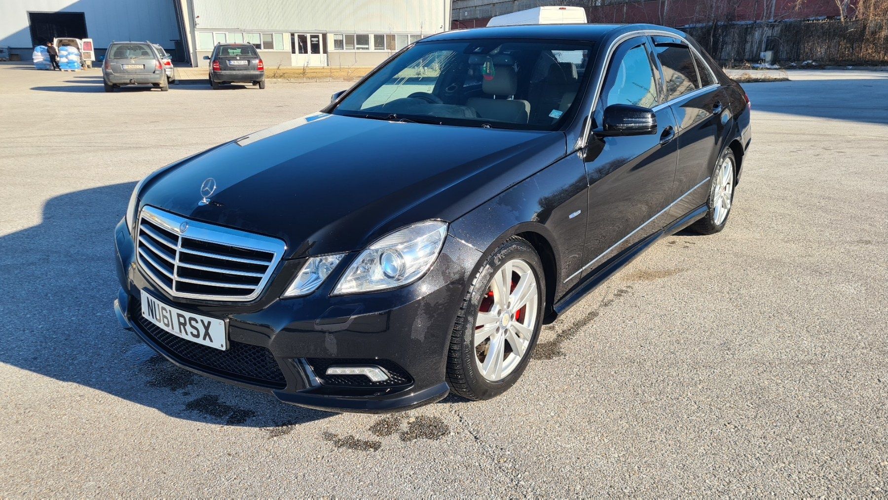 На части Mercedes E350 CDI W212 265кс 258кс Мерцедес AMG Harman Kardon