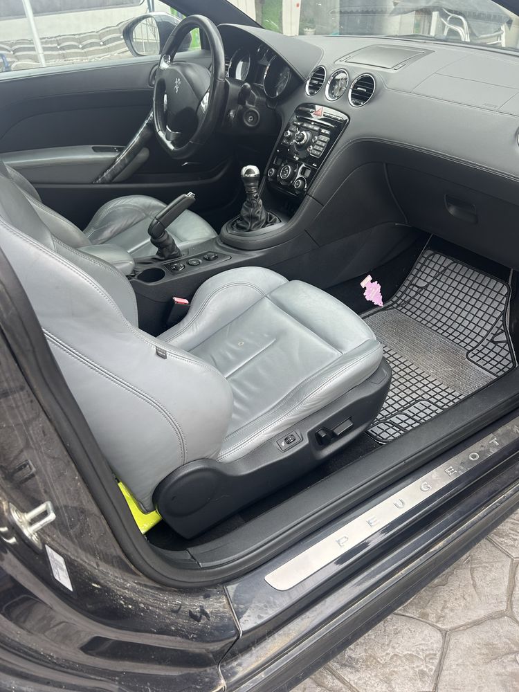 Peugeot RCZ 1.6 156 cp
