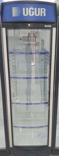 Продаётся холодильник Ugur.