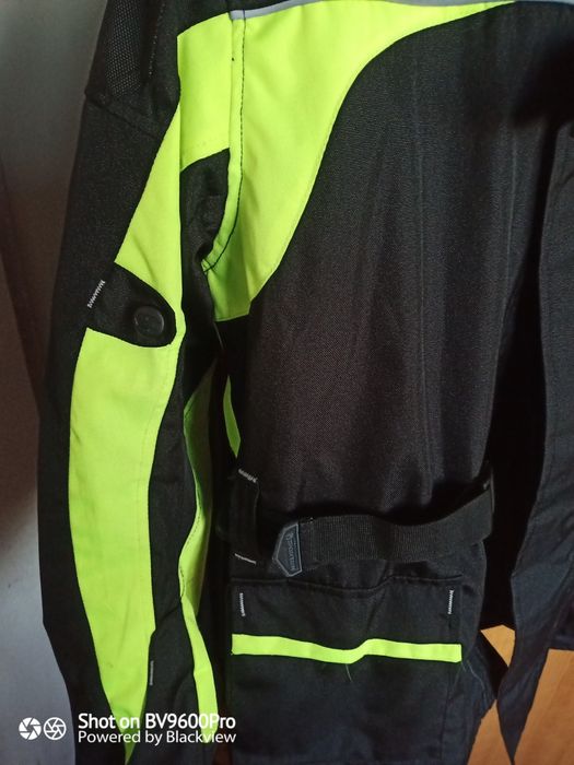 Яке с протектори Спартан Spartan / L