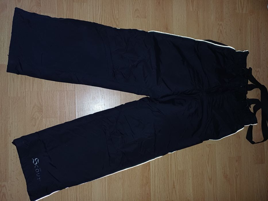 Pantaloni schi adulti și copii