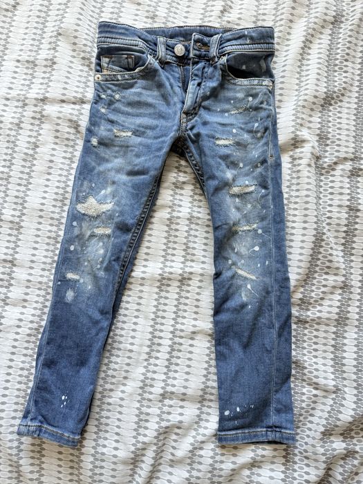 Детски дънки DIESEL