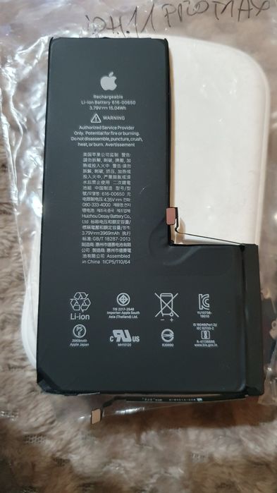 Piese originale iphone 11 pro max ..