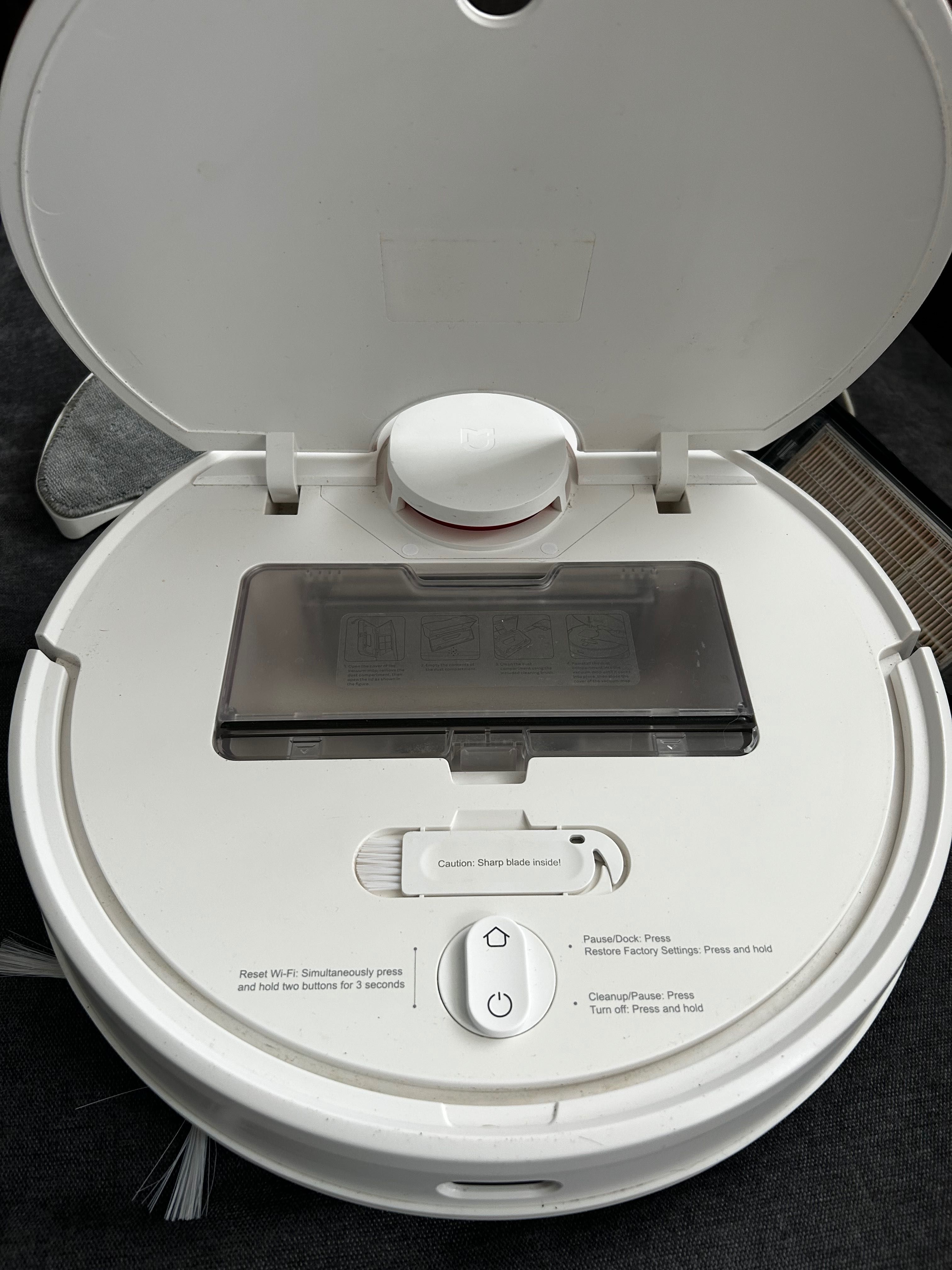 Mi Robot Vacuum-Mop Pro