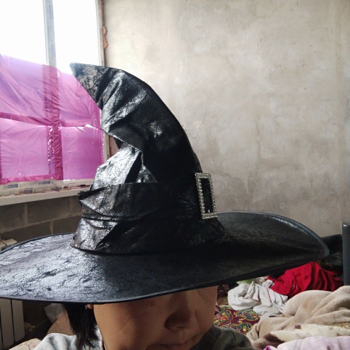 Шляпа на хелуин новая