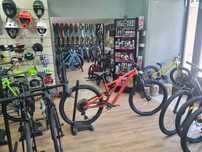 Bicicleta Specialized Stumpjumper S4 in stoc la Est Bike Funky Sports