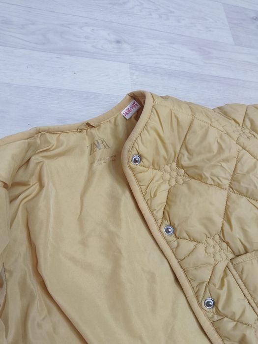 Курточка-ветровка на прохладную  погоду