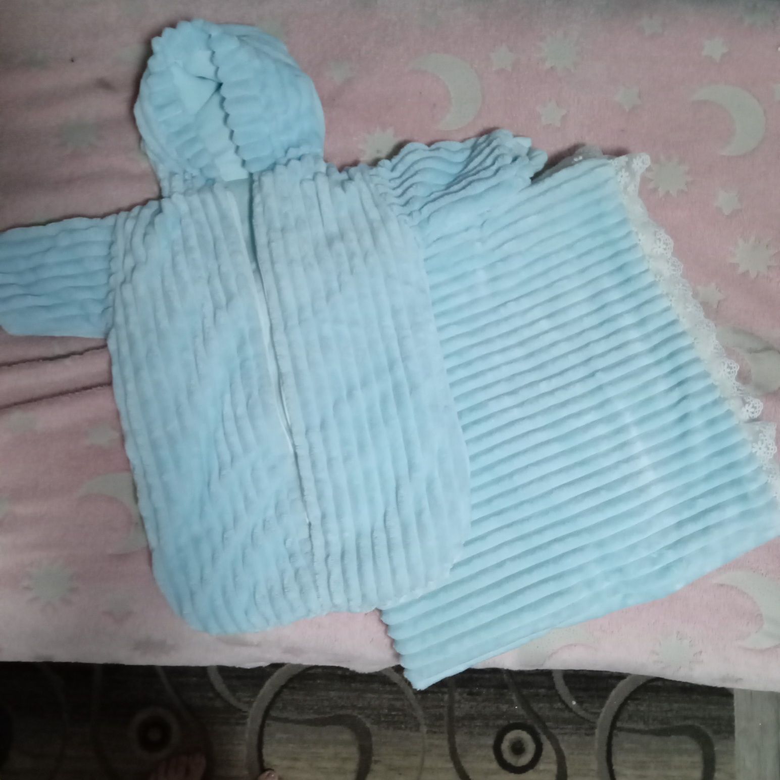 Продам конверт для новорождённого.