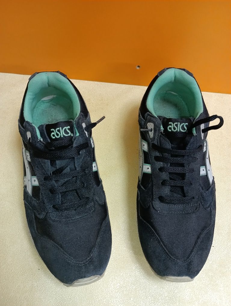 Asics Gel Saga кожени N 39,5 - 19 лв