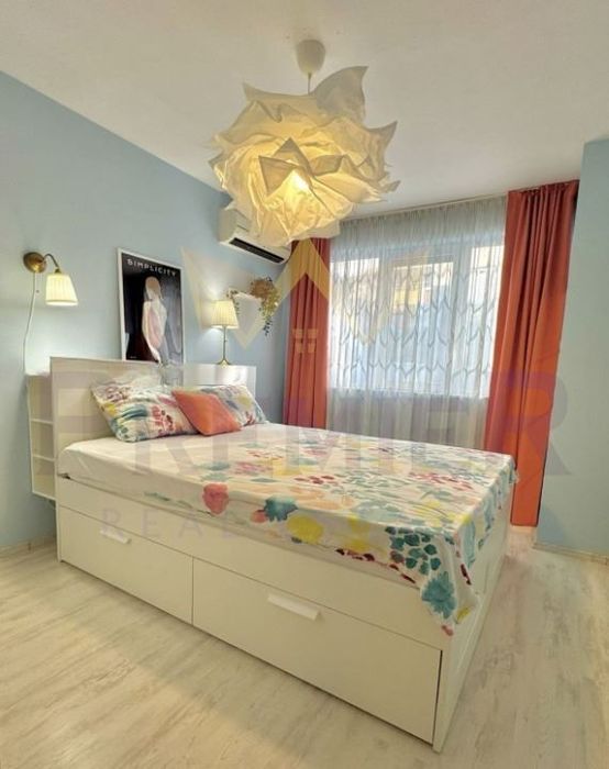 Дава се под наем Тристаен апартамент в Варна, Гранд Мол Варна - 85 кв.м за 700 € - Снимка #6