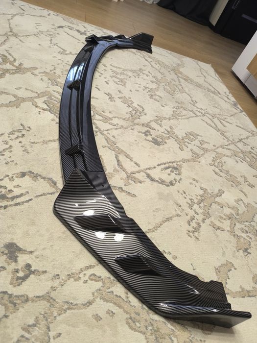 Накладка на бампер