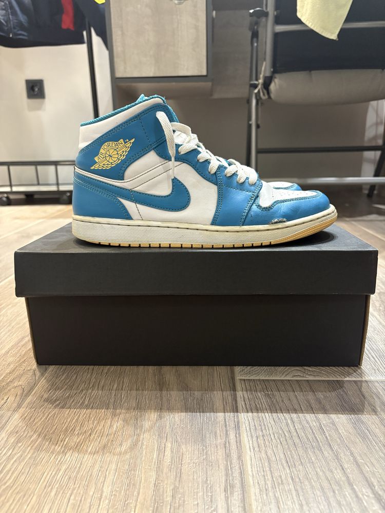 Air Jordan 1 Mid Aquatone