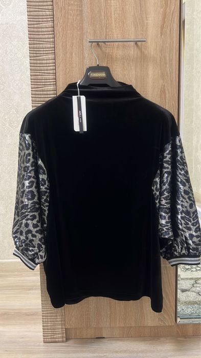 Кофта модная