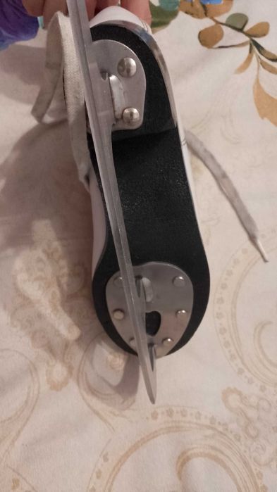 Кънки за лед. 34 номер