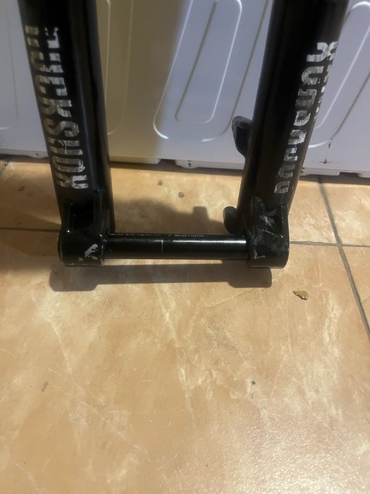 Rock shox boxxer 2014 200mm