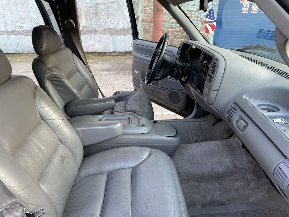 Chevrolet Suburban 6.5 turbo diesel