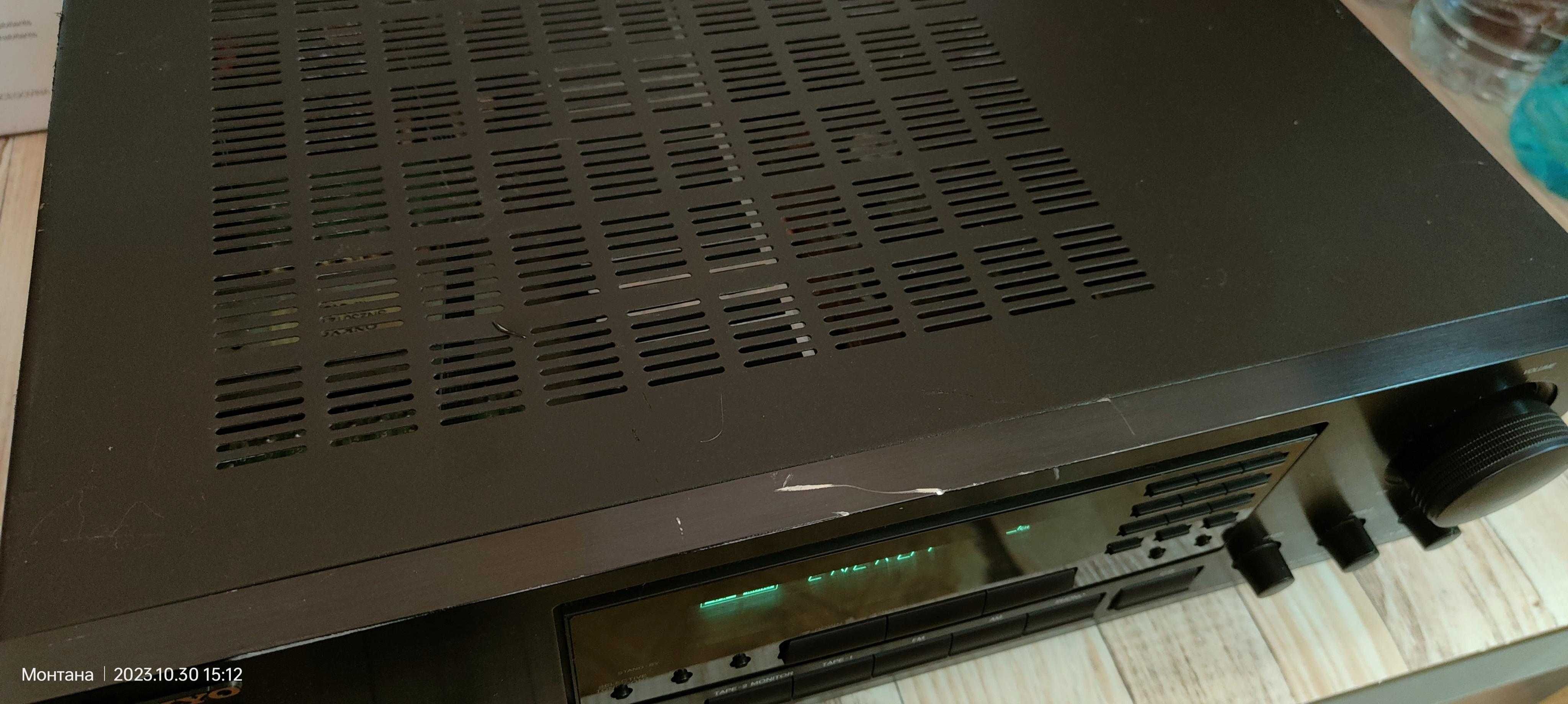 ONKYO Receiver TX-8211