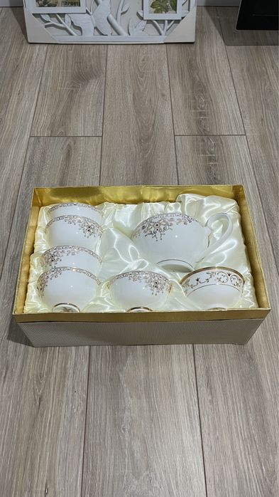 Продам новый набор пиал и чайника