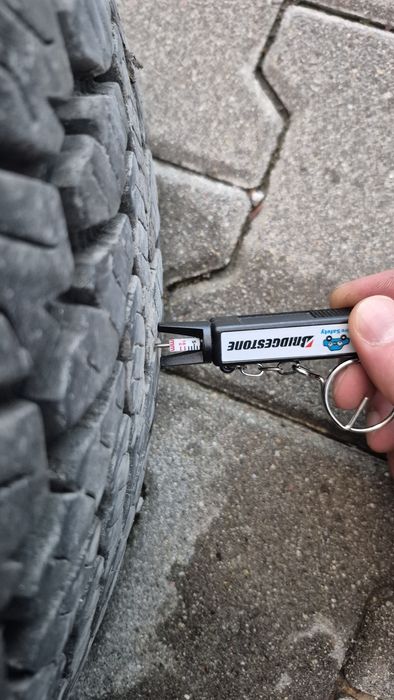 General GRABBER AT3 M+S  215/65R16 All Terrain