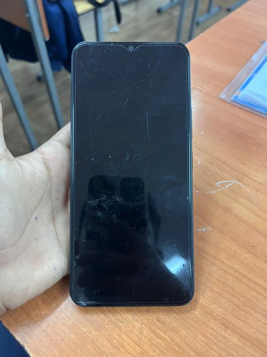 Vivo Y03сатылады срочна дакумент бар