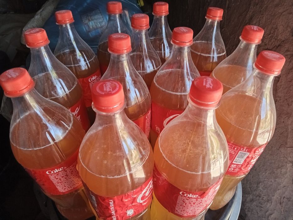 Tabiiy toza tog‘ asali sotiladi