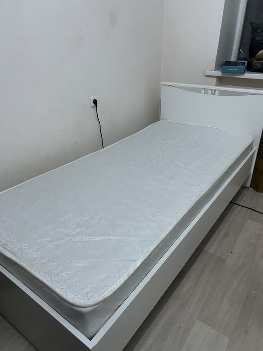 Кровать Бу односпалка хорошего качества