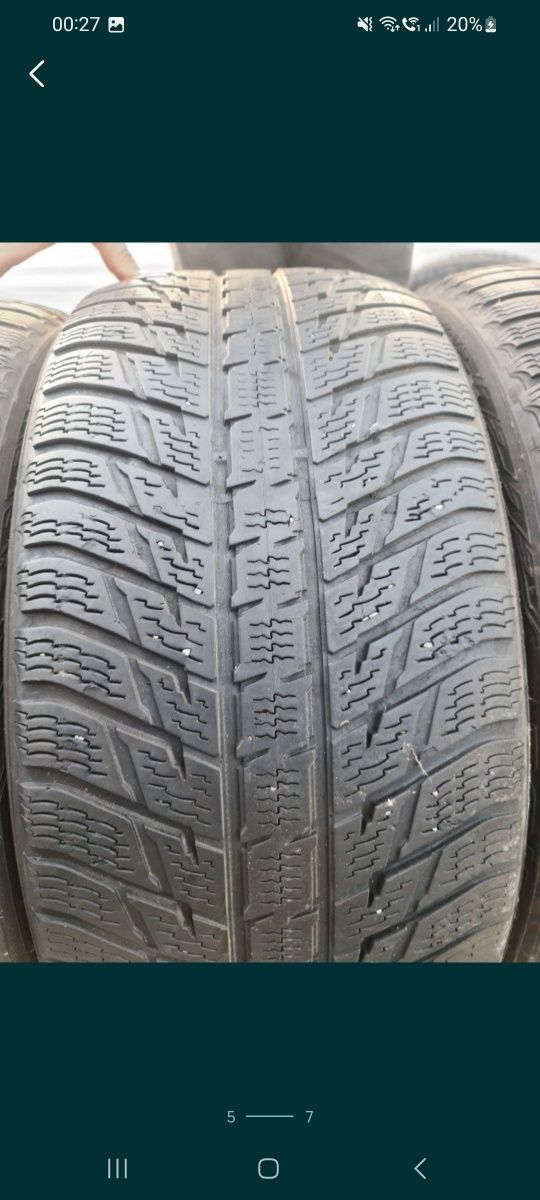 275 40 21 Nokian 4 anvelope iarna