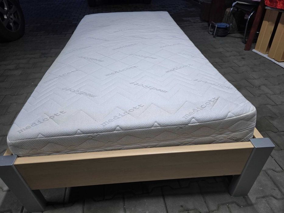 Set mobilier dormitor  tineret