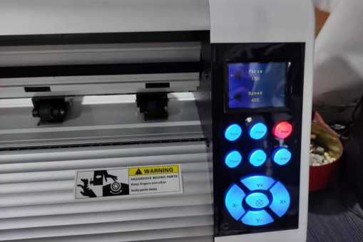 Плоттер режущий Teneth T‑24L (700 мм) + Singmaster, отличное состояние