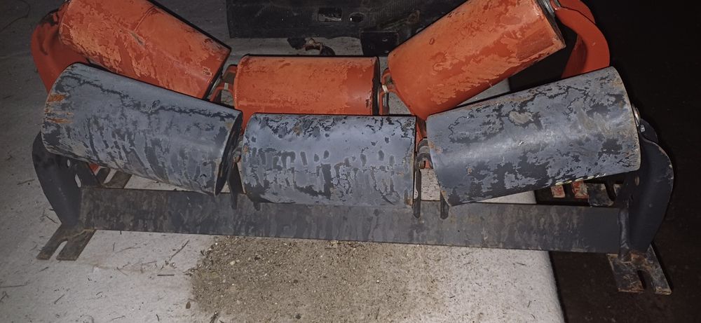 Роликоопоры желобчатые центрирующие