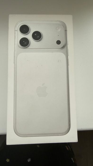 Iphone 17 Pro Max 512 гб e-sim (Айфон 17 Про Макс)